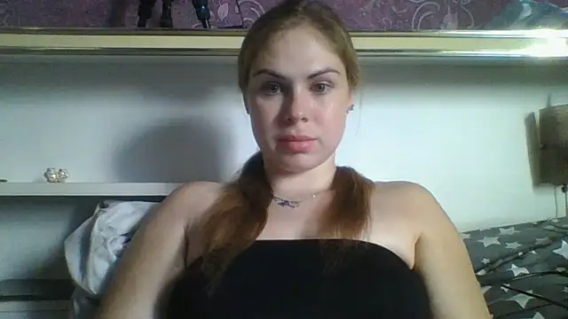 MelaniePres online show from 06-11-26, 02:59