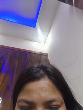 Snapshot of sheela_3563 chatting on 06-18-26, 09:36 sheela 3563 online show from 06-18-26, 09:36