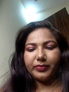 Snapshot of sheela_3563 chatting on 07-25-26, 04:15 sheela 3563 online show from 07-25-26, 04:15