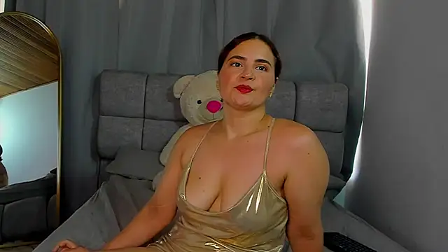 Snapshot of dulce_122 chatting on 07-15-26, 07:41 dulce 122 online show from 07-15-26, 07:41