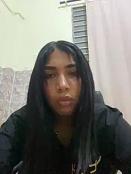 Snapshot of nina20xxxx chatting on 07-17-26, 08:14 nina20xxxx online show from 07-17-26, 08:14