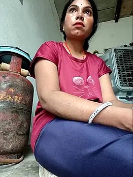 Snapshot of Jankisigh chatting on 07-02-26, 01:05 Jankisigh online show from 07-02-26, 01:05
