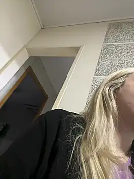 Snapshot of Alana_sc chatting on 07-22-26, 12:08 Alana sc online show from 07-22-26, 12:08