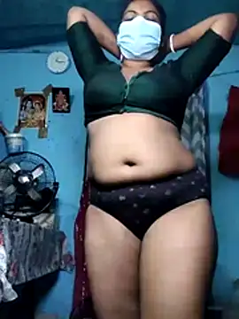 Snapshot of Mis-maya chatting on 06-30-26, 05:47 Mis-maya online show from 06-30-26, 05:47