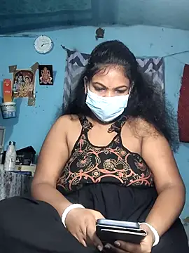 Snapshot of Mis-maya chatting on 07-04-26, 01:45 Mis-maya online show from 07-04-26, 01:45