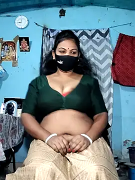 Snapshot of Mis-maya chatting on 07-08-26, 03:16 Mis-maya online show from 07-08-26, 03:16