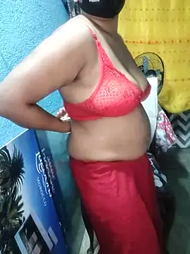 Snapshot of Mis-maya chatting on 08-01-26, 03:17 Mis-maya online show from 08-01-26, 03:17