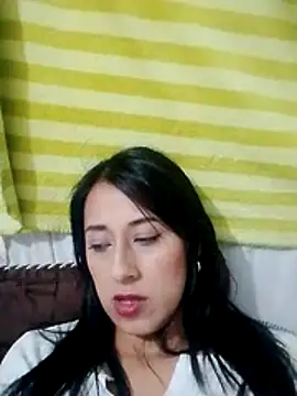Snapshot of ELY_FE_ chatting on 06-20-26, 02:58 ELY FE online show from 06-20-26, 02:58