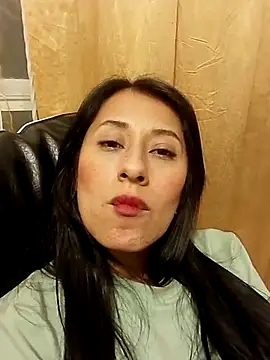 Snapshot of ELY_FE_ chatting on 07-15-26, 03:56 ELY FE online show from 07-15-26, 03:56