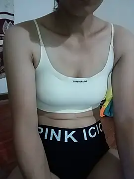 Snapshot of Py_kity chatting on 07-22-26, 06:49 Py kity online show from 07-22-26, 06:49