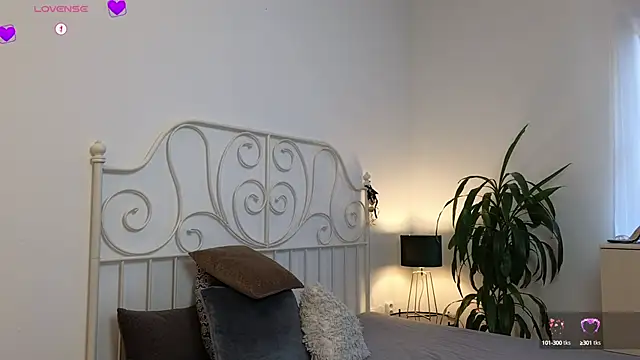 Ginnybabe  online show from 02-20-25, 01:08