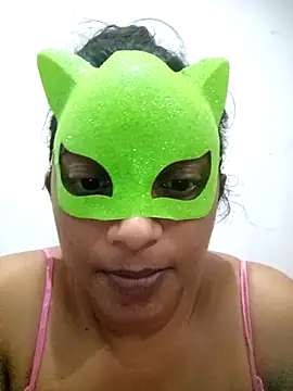 Snapshot of sldoni chatting on 07-20-26, 02:48 sldoni online show from 07-20-26, 02:48