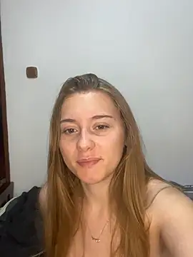 Snapshot of FlirtySophiaa chatting on 06-17-26, 10:06 FlirtySophiaa online show from 06-17-26, 10:06