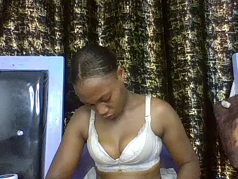 Lovey daisy15 online show from 06-28-26, 01:44