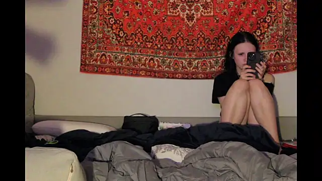 Catherine19Hunt online show from 07-21-26, 08:00