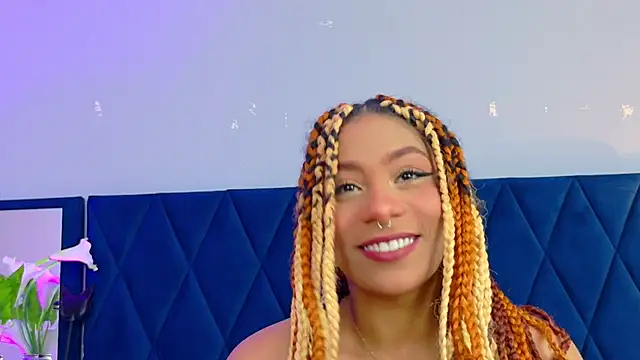 Snapshot of Aria_Peach_ chatting on 07-18-26, 08:34 Aria Peach online show from 07-18-26, 08:34