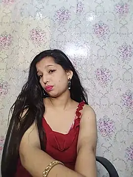 Queen Rosyy online show from 07-02-26, 03:23