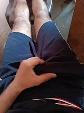 Desindianbull69 online show from 07-11-26, 04:37
