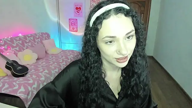 elisskriter online show from 06-23-26, 12:36