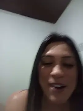 Milabri online show from 06-26-26, 03:11