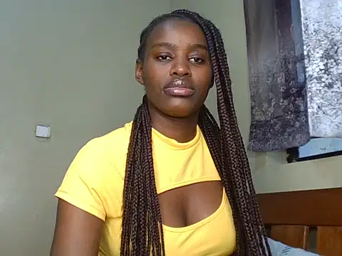 Prettygodess1 online show from 06-18-26, 09:14
