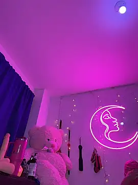 LunaStar VIP online show from 07-30-26, 01:59