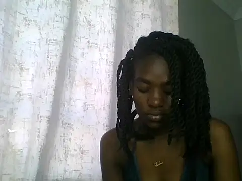 Lola Allure online show from 06-28-26, 01:17
