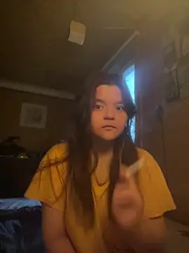 Snapshot of ZeldaSayre_ chatting on 06-13-26, 12:58 ZeldaSayre online show from 06-13-26, 12:58