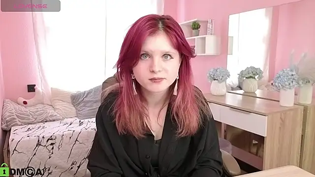 Fox  Cute online show from 06-20-26, 02:14