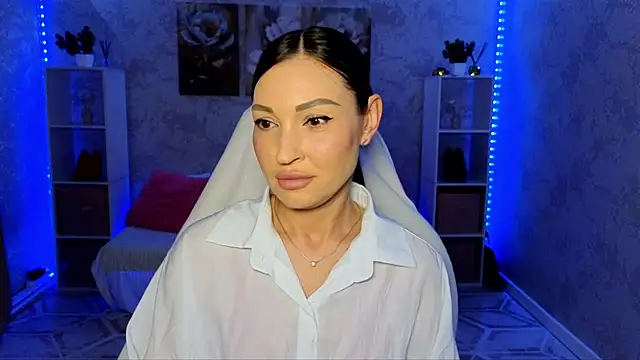 Snapshot of NikoleMills chatting on 07-07-26, 06:16 NikoleMills online show from 07-07-26, 06:16