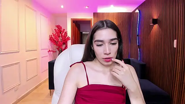 Snapshot of Emma_caarter_ chatting on 08-01-26, 03:17 Emma caarter online show from 08-01-26, 03:17