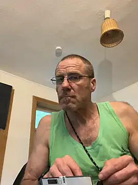 Greg0ri73 online show from 06-25-26, 03:17