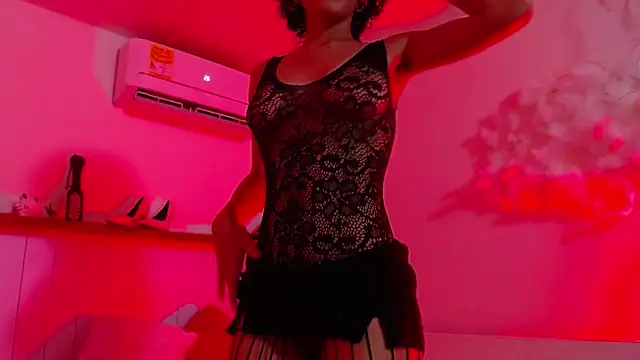 Snapshot of Margarita_Sterling chatting on 06-27-26, 01:50 Margarita Sterling online show from 06-27-26, 01:50