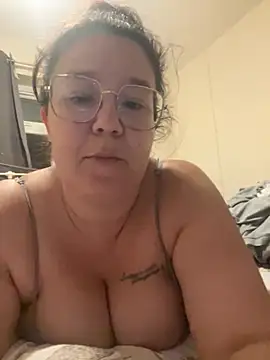 Snapshot of curvymayaxo chatting on 06-09-26, 10:10 curvymayaxo online show from 06-09-26, 10:10