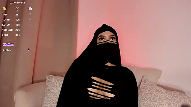 Snapshot of rashida_66 chatting on 07-28-26, 11:28 rashida 66 online show from 07-28-26, 11:28