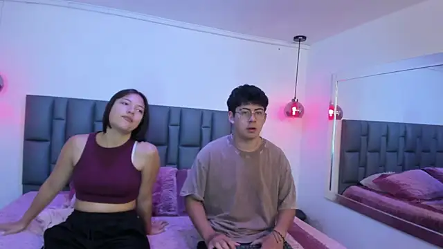 DominicaAndLorenzo online show from 07-04-26, 02:01