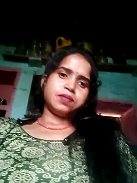 Snapshot of Cut_simran56 chatting on 06-13-26, 12:47 Cut simran56 online show from 06-13-26, 12:47