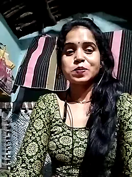 Snapshot of Cut_simran56 chatting on 06-15-26, 10:56 Cut simran56 online show from 06-15-26, 10:56