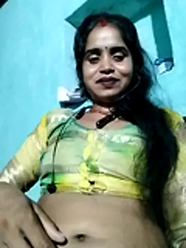 Snapshot of Cut_simran56 chatting on 07-23-26, 03:54 Cut simran56 online show from 07-23-26, 03:54