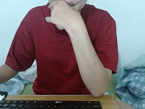 Snapshot of ThuyTien279 chatting on 07-07-26, 05:39 ThuyTien279 online show from 07-07-26, 05:39