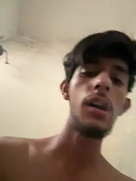 ronnnnn718 online show from 06-10-26, 11:53