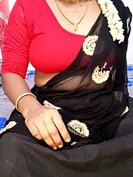 Snapshot of tamil_sarah chatting on 06-21-26, 06:27 tamil sarah online show from 06-21-26, 06:27