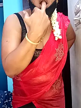 Snapshot of tamil_sarah chatting on 06-22-26, 07:38 tamil sarah online show from 06-22-26, 07:38