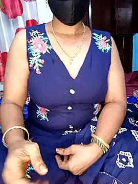 Snapshot of tamil_sarah chatting on 07-29-26, 05:22 tamil sarah online show from 07-29-26, 05:22