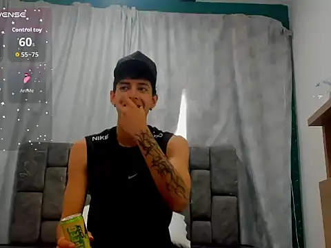 Snapshot of LyanLazarBBC chatting on 07-09-26, 12:31 LyanLazarBBC online show from 07-09-26, 12:31