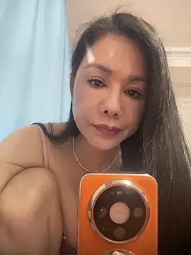 Snapshot of Sao-mei chatting on 06-16-26, 09:56 Sao-mei online show from 06-16-26, 09:56
