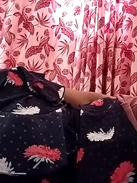 Snapshot of Missridhi chatting on 07-24-26, 11:52 Missridhi online show from 07-24-26, 11:52