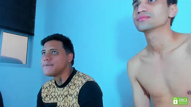 Snapshot of Alejandro_and_Deiby chatting on 07-22-26, 08:00 Alejandro and Deiby online show from 07-22-26, 08:00