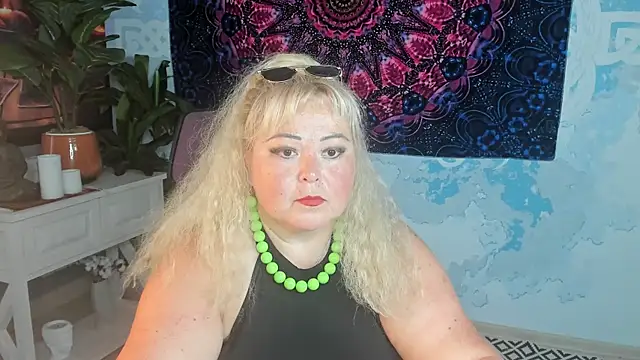 EvaMurller online show from 07-24-26, 09:18