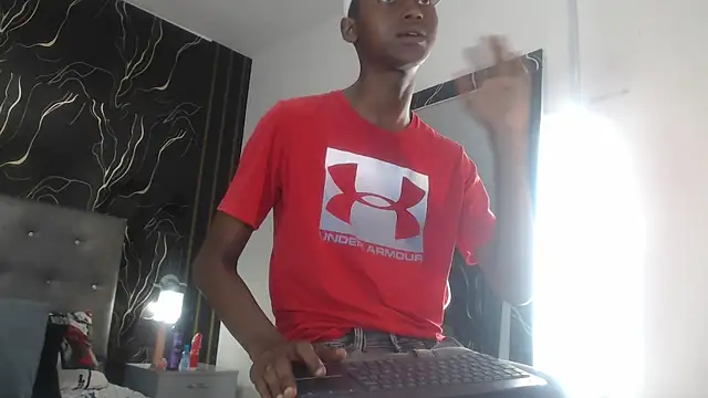 Snapshot of Joel_Bell chatting on 07-28-26, 12:01 Joel Bell online show from 07-28-26, 12:01